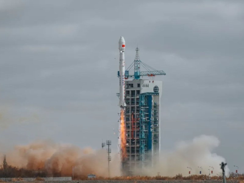 Liftoff of a Long March 4C rocket from Jiuquan at 03:109a.m. Eastern (1509 local), March 17, 2022.